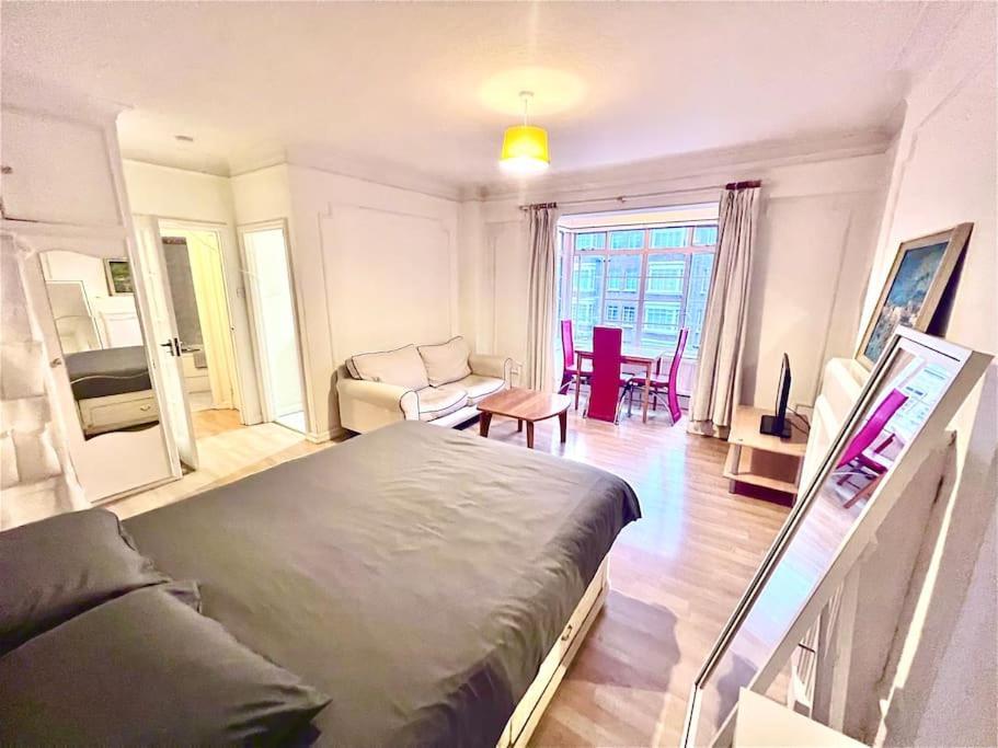 King-Sized Studio, 6Th Floor + Lift, Regent'S Park London Exterior foto